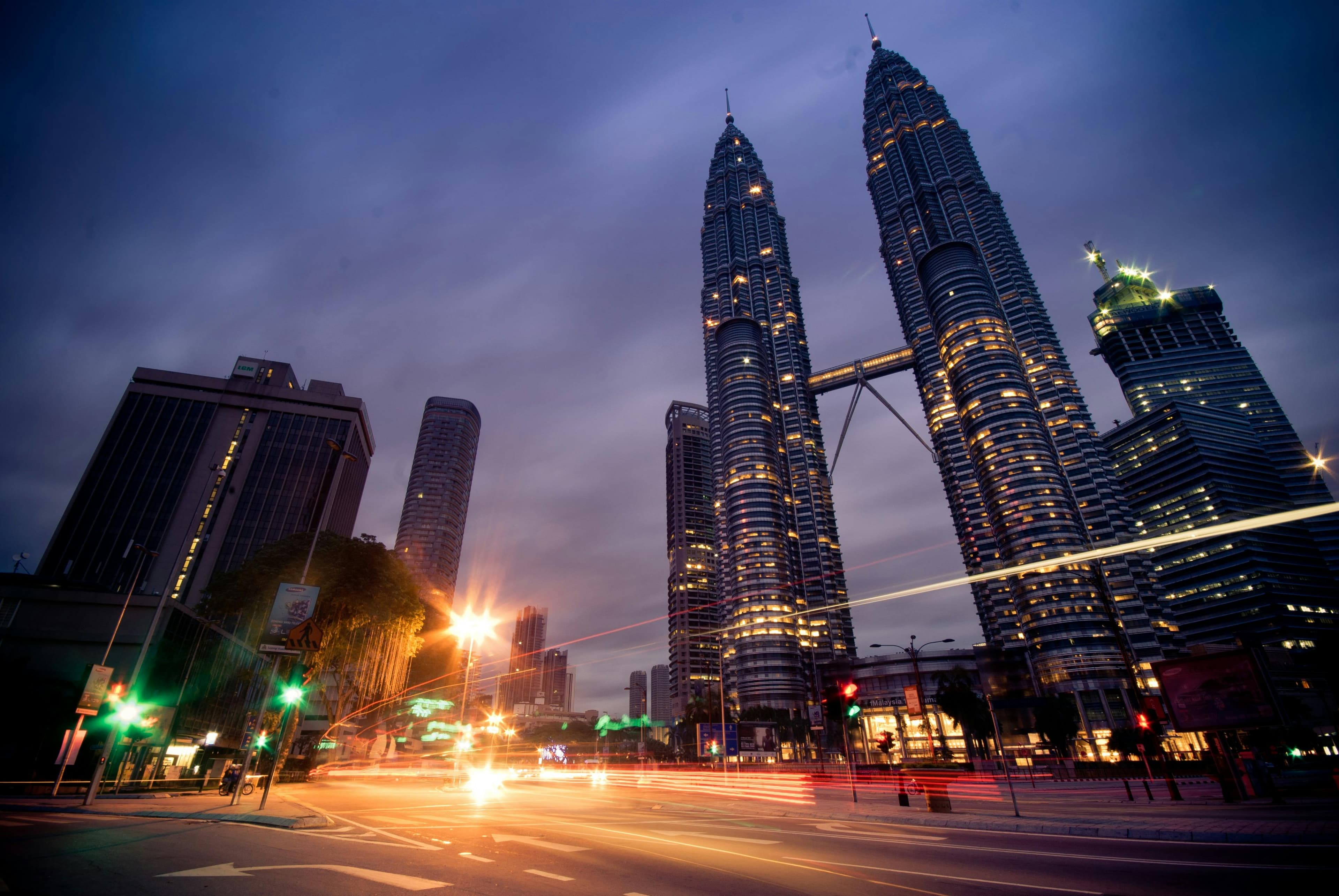 KLCC Kuala Lumpur City Centre skyline